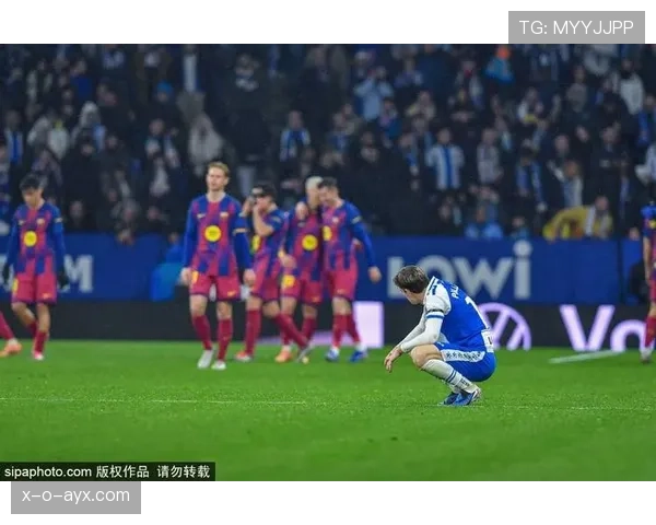 巴萨欧冠首战告负,亟需状态回暖迎战后续挑战 巴萨欧冠首战告负,亟需状态回暖迎战后续挑战